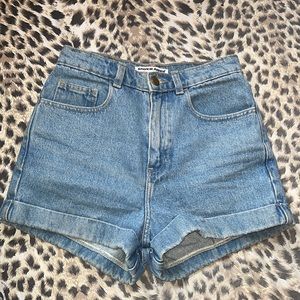 American apparel highwaist shorts